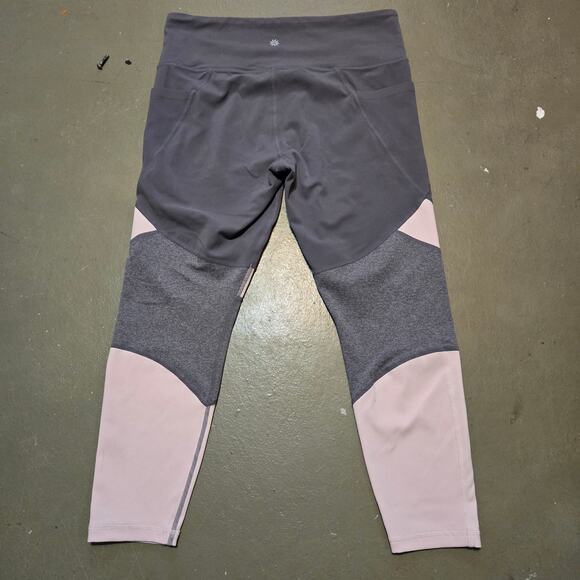 Athleta Mid Rise Salutation Mod Block 7/8 Tight Leggings Women's Size Large - Picture 3 of 6